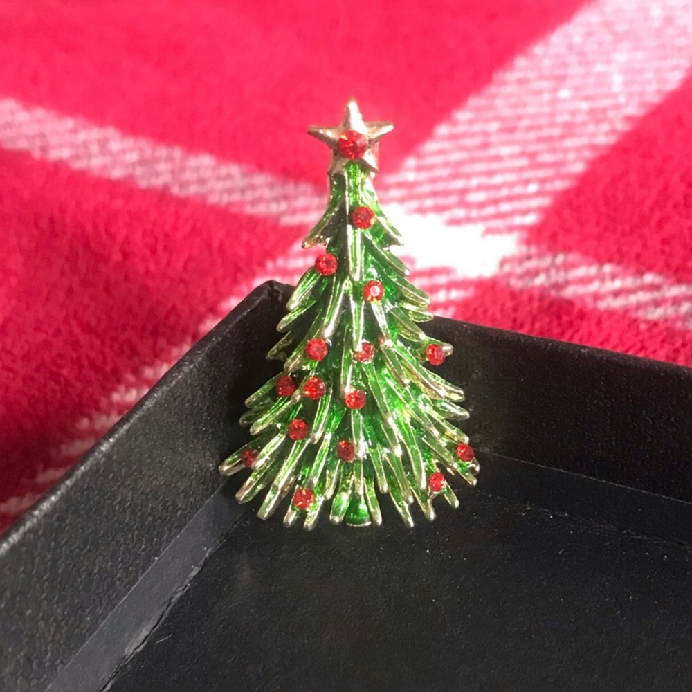 Green & Red Enamel Christmas Tree Brooch